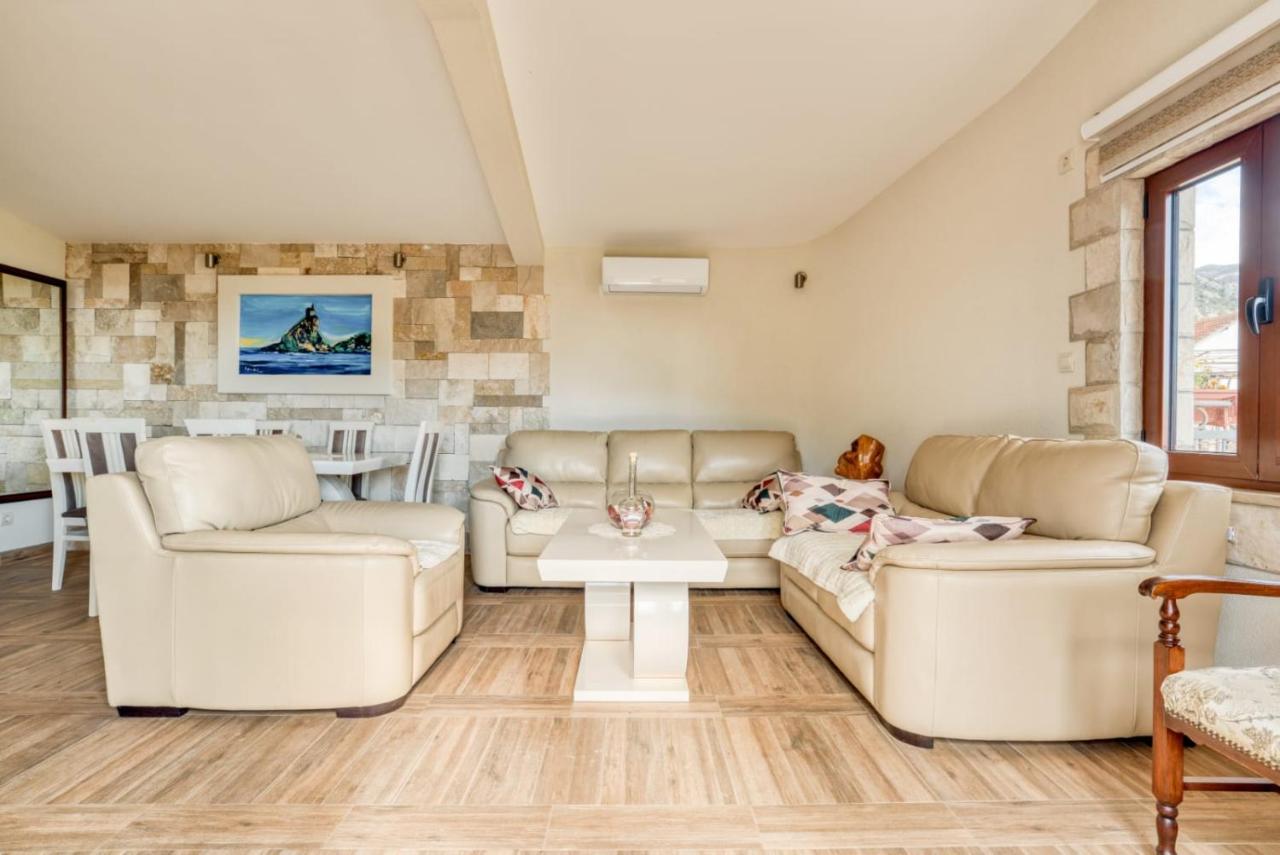 Petrovac Savovic_Lux 아파트 외부 사진